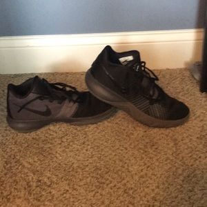 Black and Dark gray Nike Kyrie Flytraps